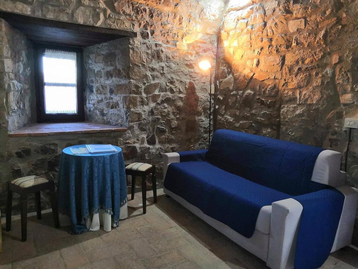 Agriturismo Castello Di Belforte Тоді Екстер'єр фото